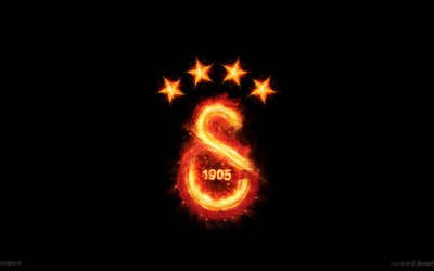 绿茵电竞动态-丹麦队边路快马传承劳德鲁普