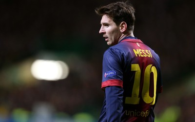 绿茵电竞快讯-弗拉霍维奇帽子戏法加一次门框