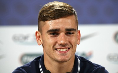 绿茵电竞评论-皮亚尼奇助攻绝杀